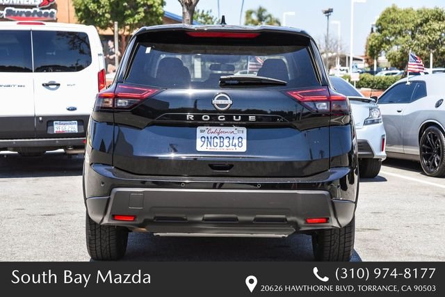 2025 Nissan Rogue SV - Photo 7