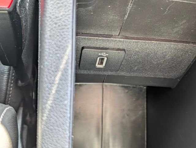 Used 2019 White Ford SE image 27