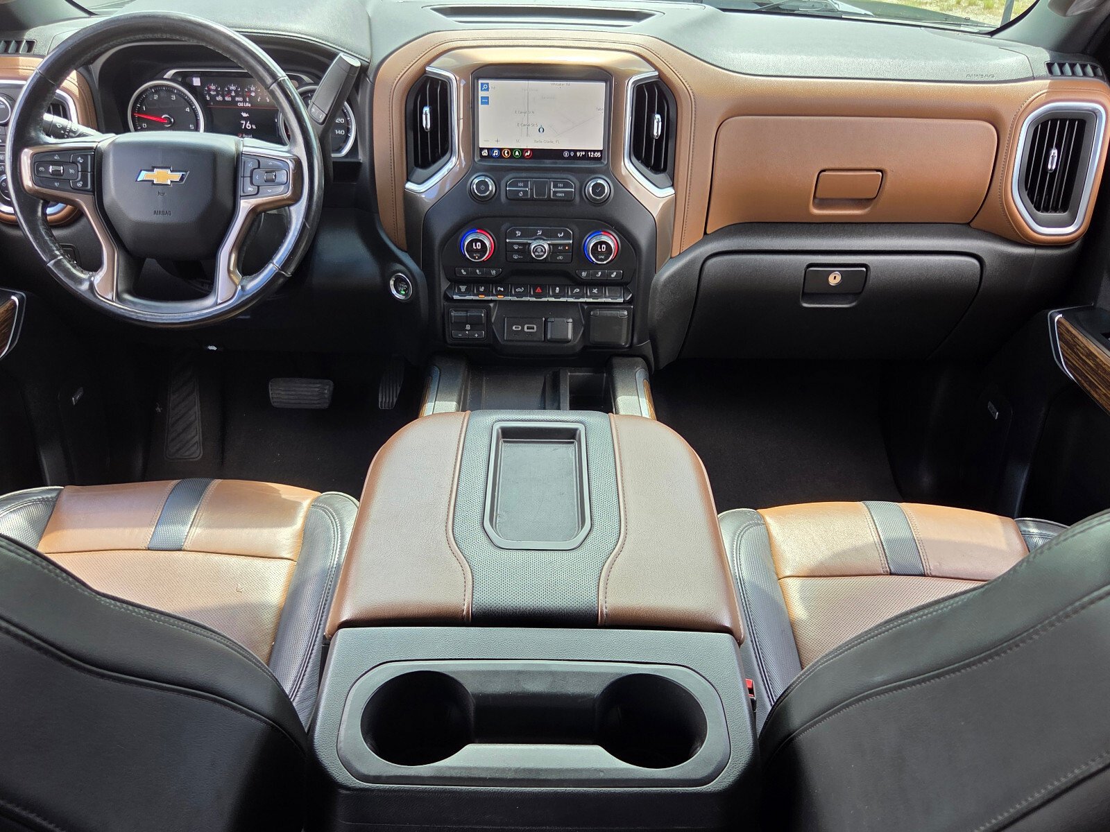 Used 2022 Mosaic Black Metallic Chevrolet High Country image 14