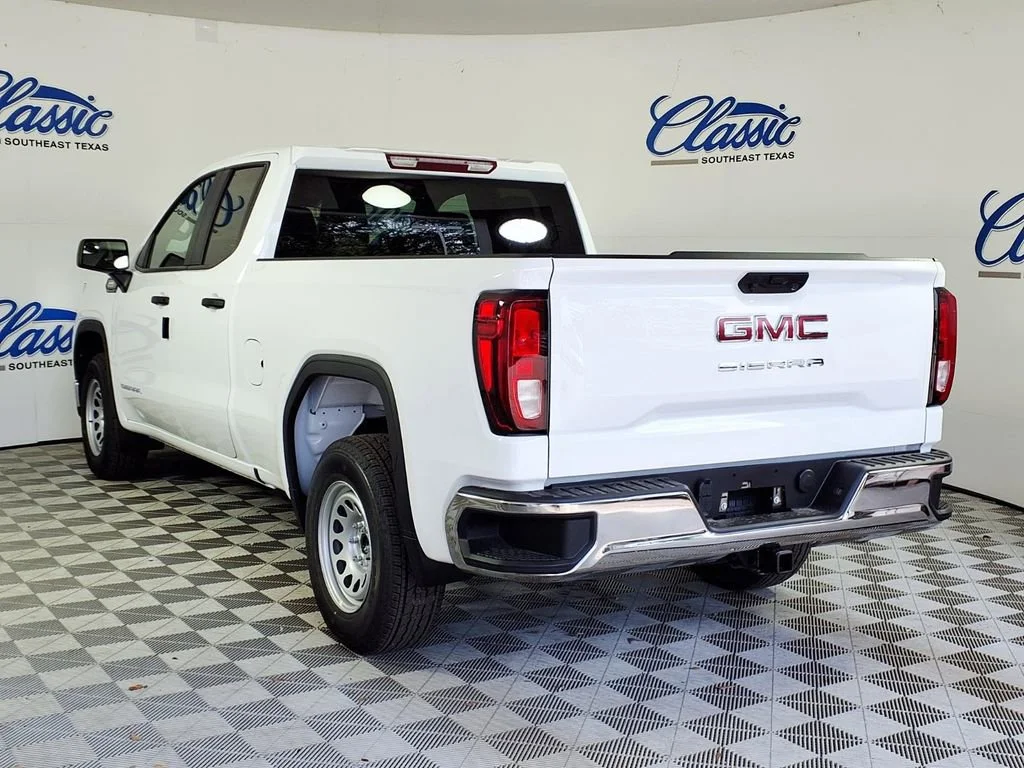 New 2026 Summit White GMC Pro image 2