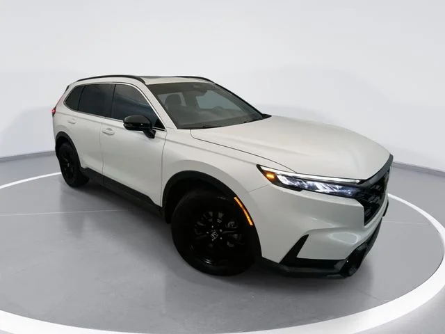 Used 2025 White Honda Sport image 1