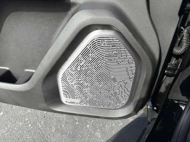 New 2026 Void Black GMC 2X image 23