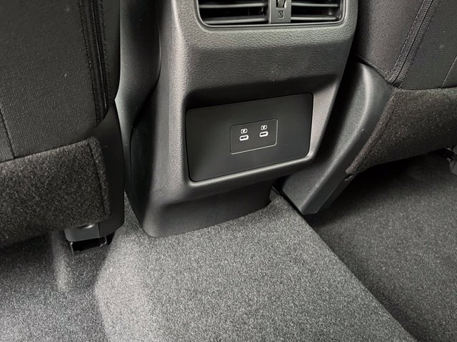 2026 Nissan Rogue SV - Photo 19
