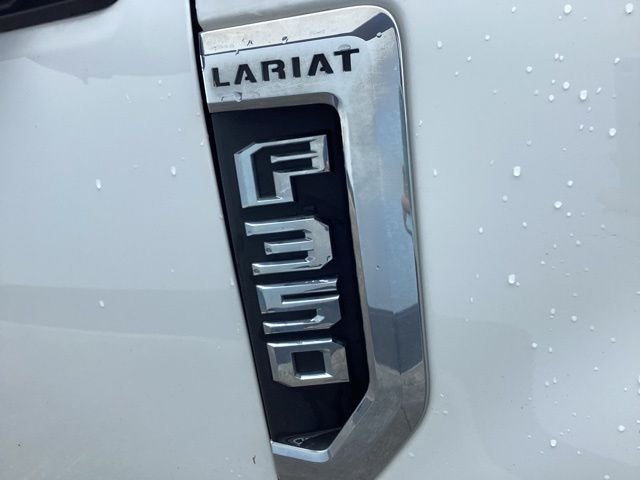 Used 2022 Oxford White Ford Lariat image 46