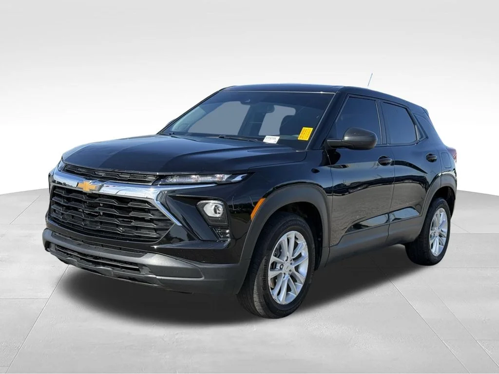 2024 Chevrolet Trailblazer LS's photo