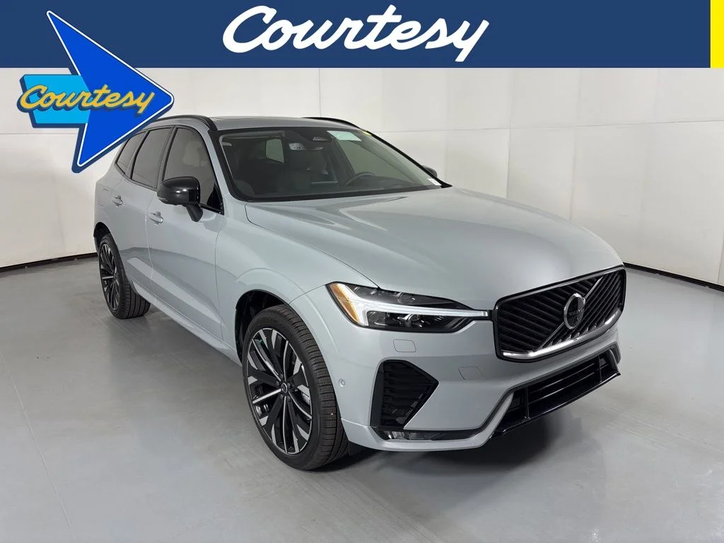 2026 Volvo XC60 B5 Ultra Dark AWD's photo