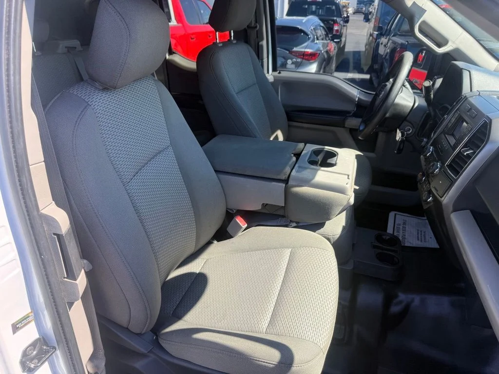 Used 2018 White Ford XLT image 65