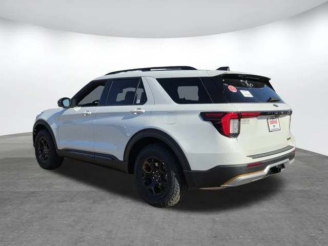 New 2026 Star White Metallic Tri-Coat Ford Tremor® image 4