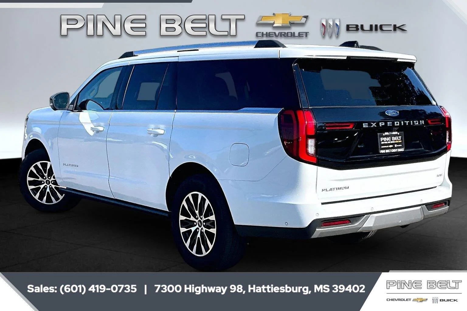Used 2025 Oxford White Ford Platinum image 2