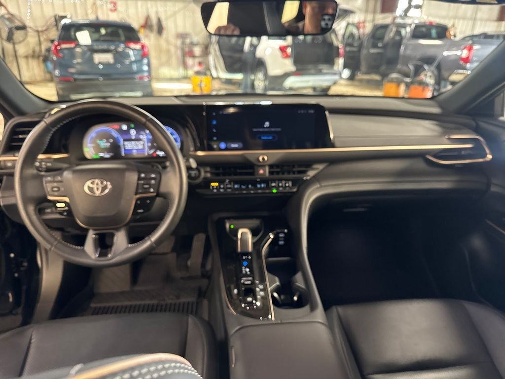 Used 2025 Black Toyota XLE image 17
