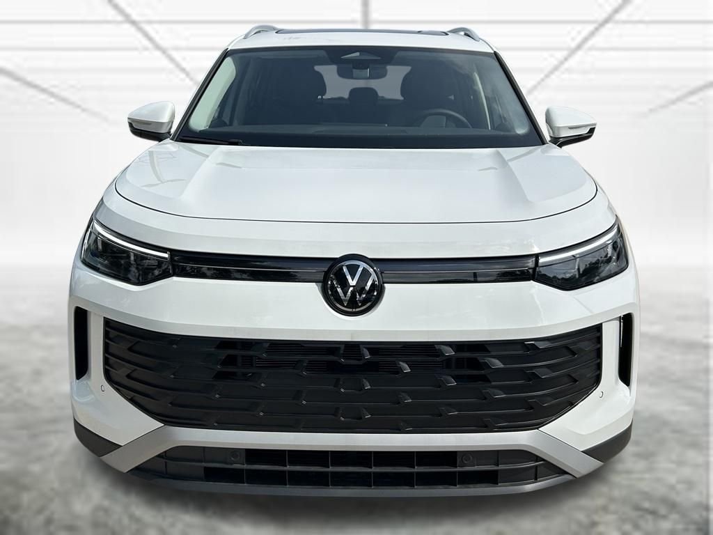New 2026 White Volkswagen SE image 7