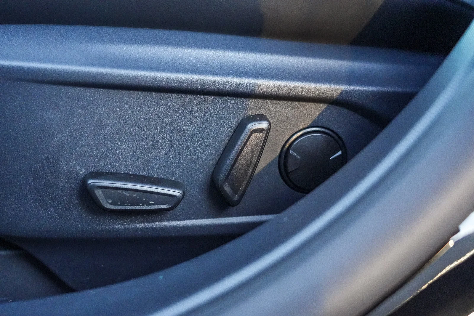 New 2026 Desert Sand Ford Select image 23