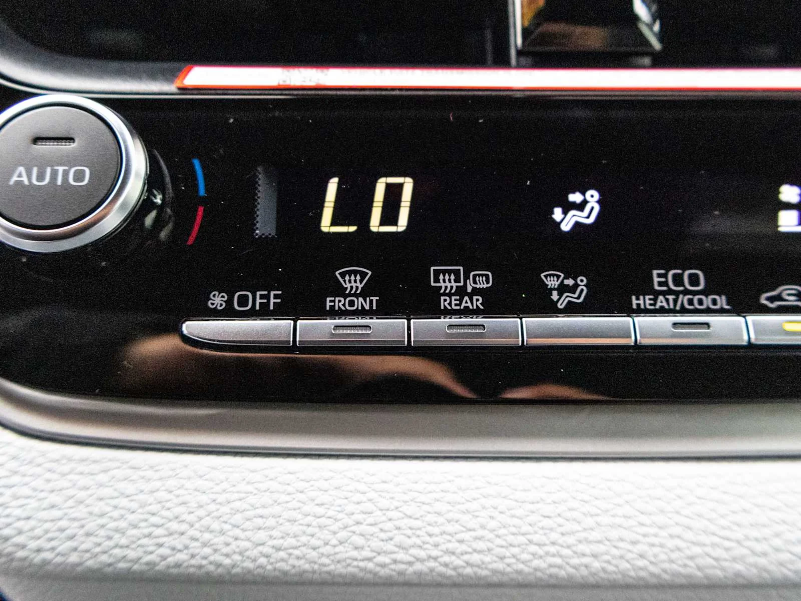 Certified Used 2026 Ruby Flare Pearl Toyota Hybrid SE image 35