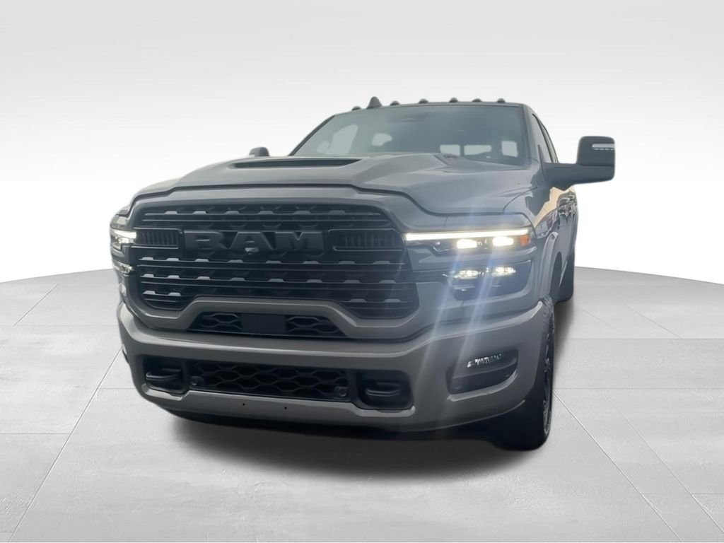 New 2026 Ceramic Gray Clear-Coat Exterior Paint RAM Limited image 4