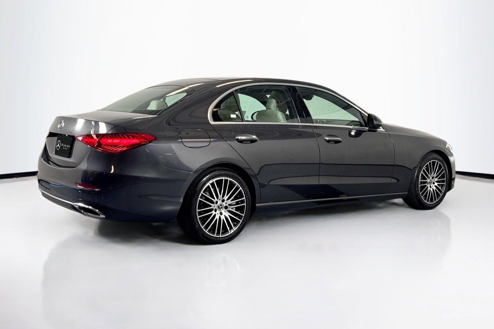 Used 2023 Graphite Grey Metallic Mercedes-Benz C 300 image 5