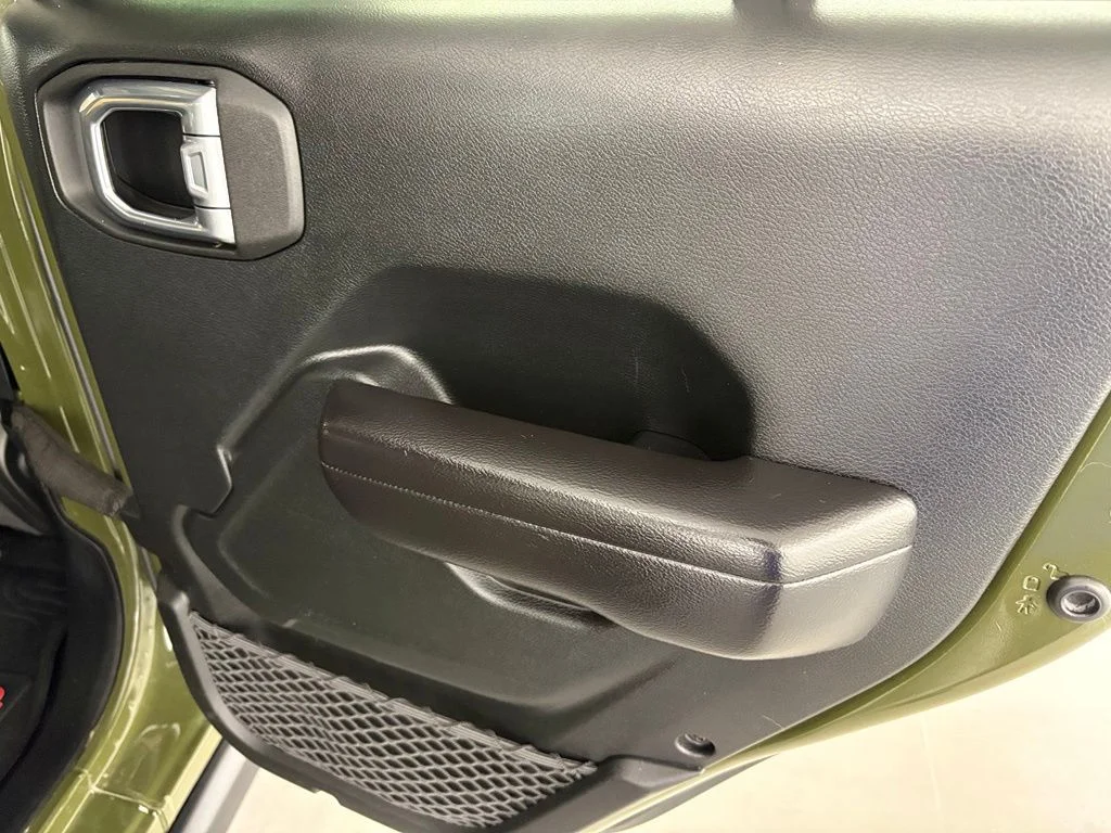 Used 2021 Green Jeep Unlimited Rubicon image 38