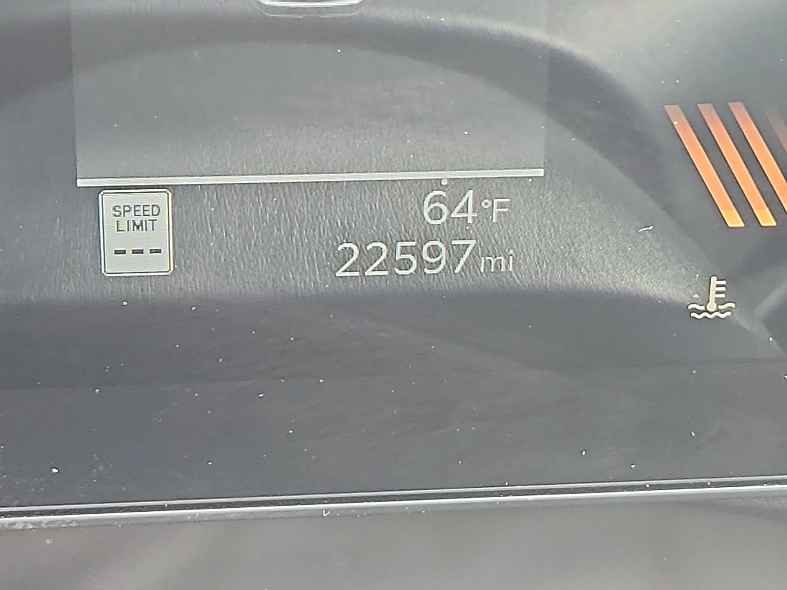 Used 2025 Red Kia LXS image 19