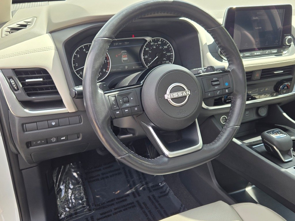 Used 2023 White Nissan SV image 24