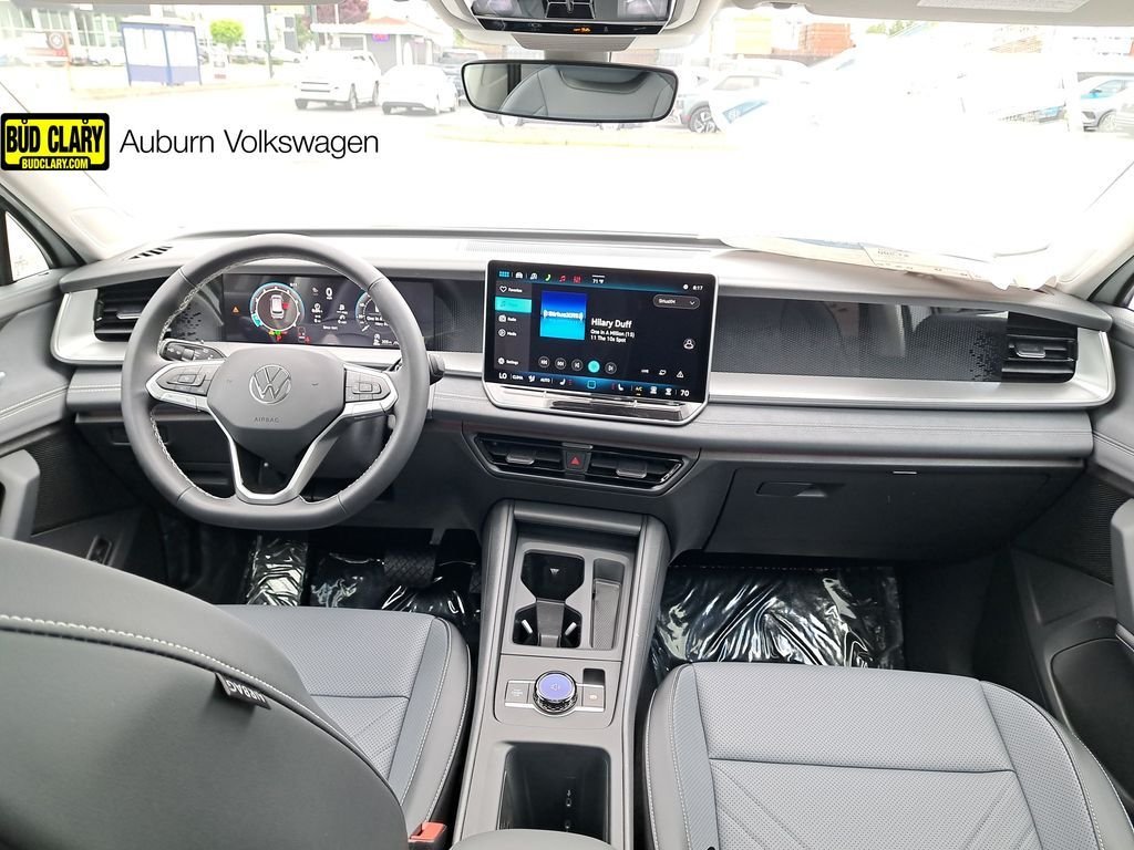 New 2026 White/off-white Volkswagen 2.0T SE image 9