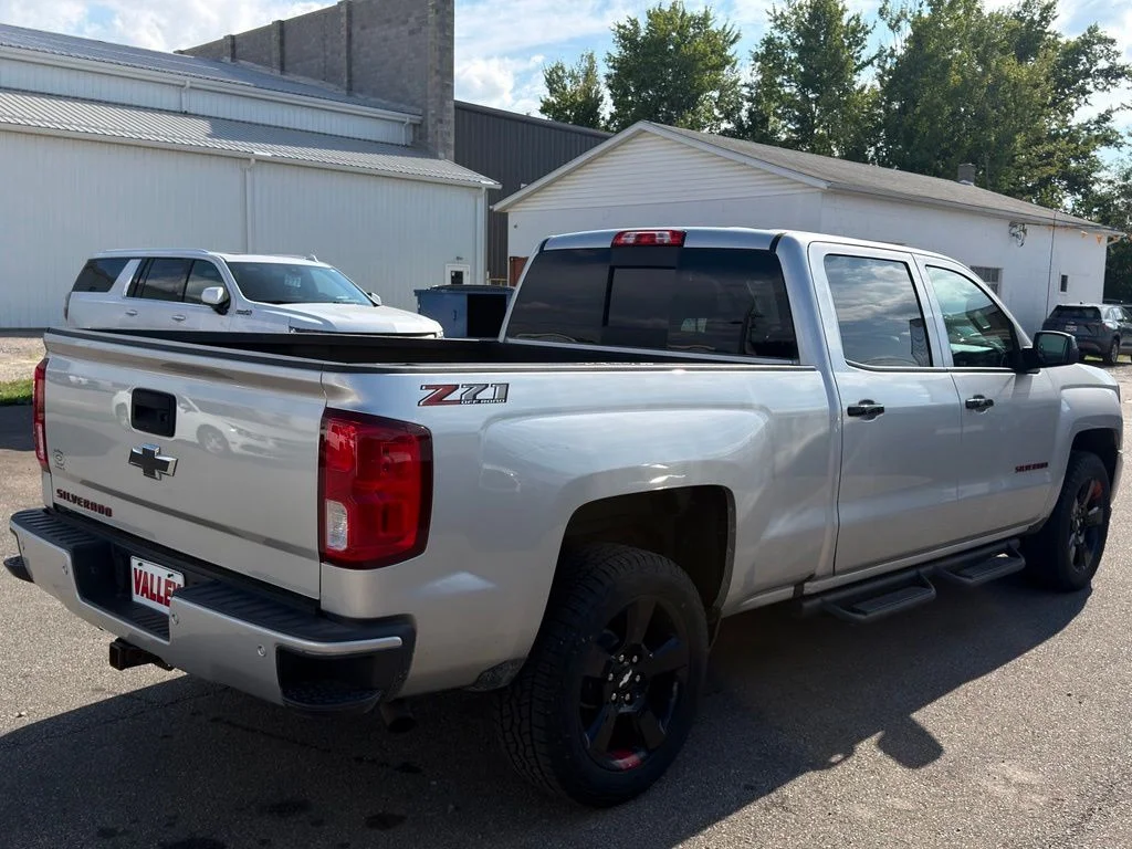 Used 2018 Silver Chevrolet LTZ image 7
