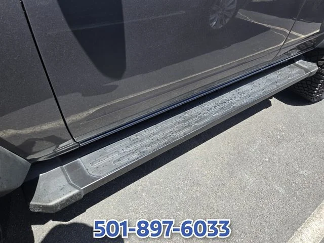 Used 2023 Gray Ford Wildtrak image 3