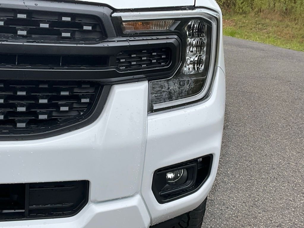 Used 2025 Oxford White Ford XL image 2