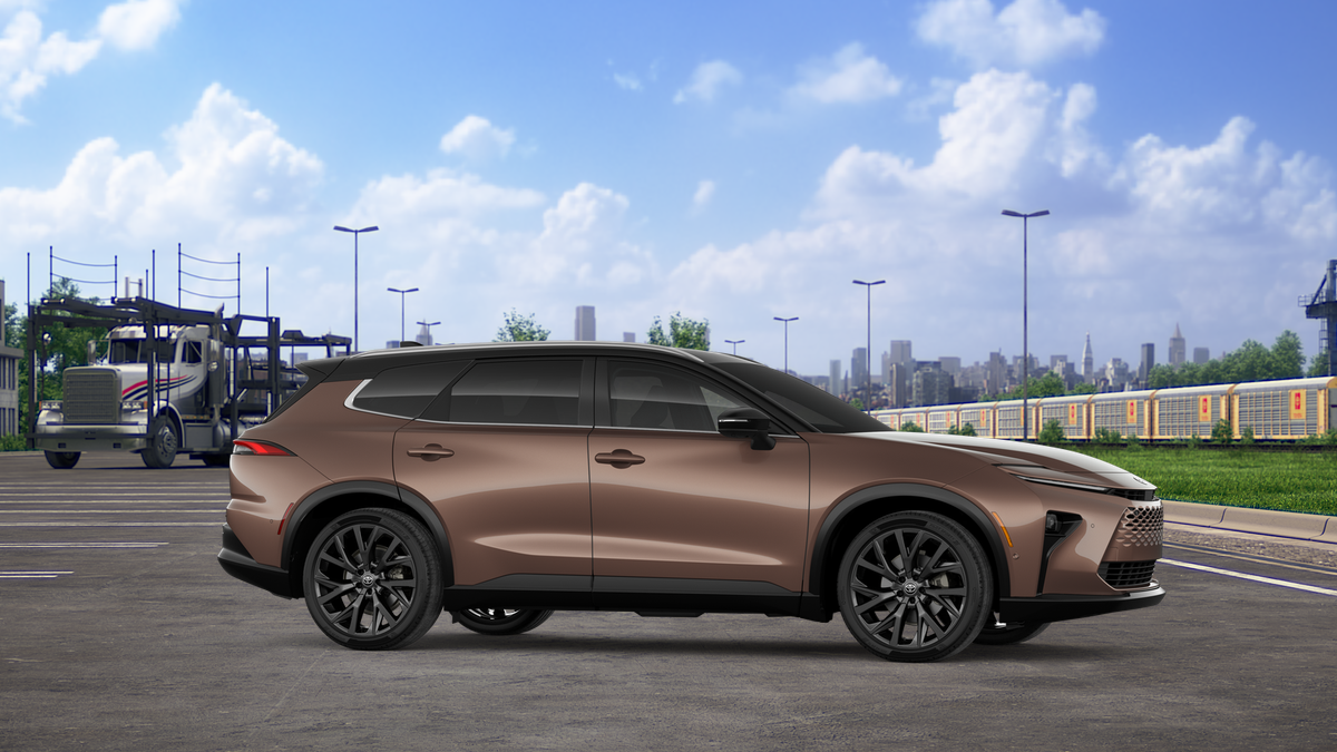 New 2026 Bronze Age with Black roof Toyota Limited image 21