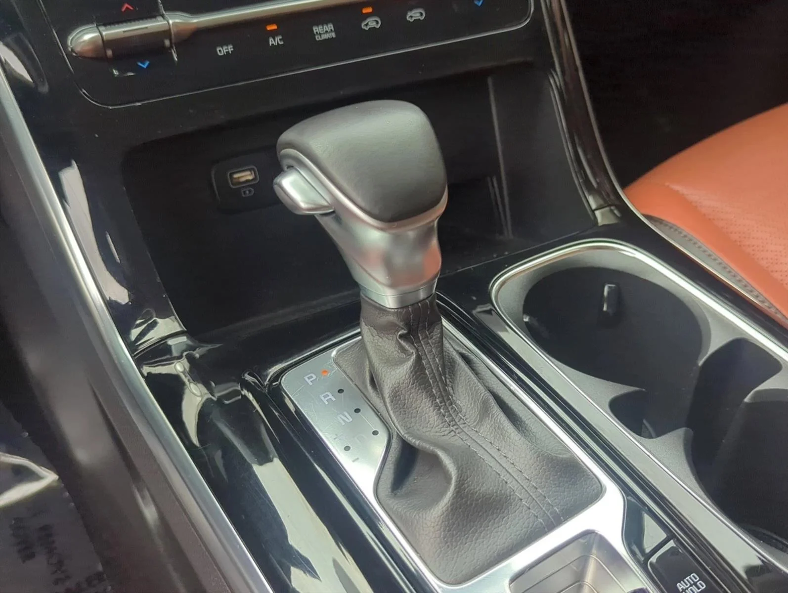 Used 2024 Panthera Metal Kia SX Prestige image 22