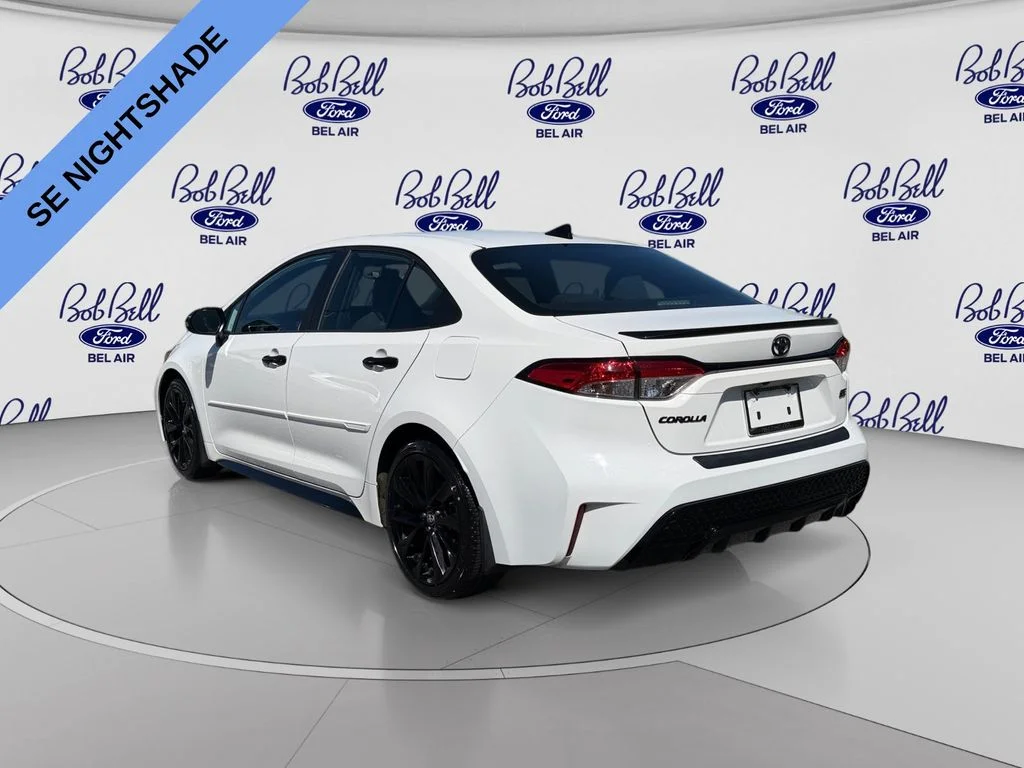 Used 2020 White Toyota SE Nightshade image 5