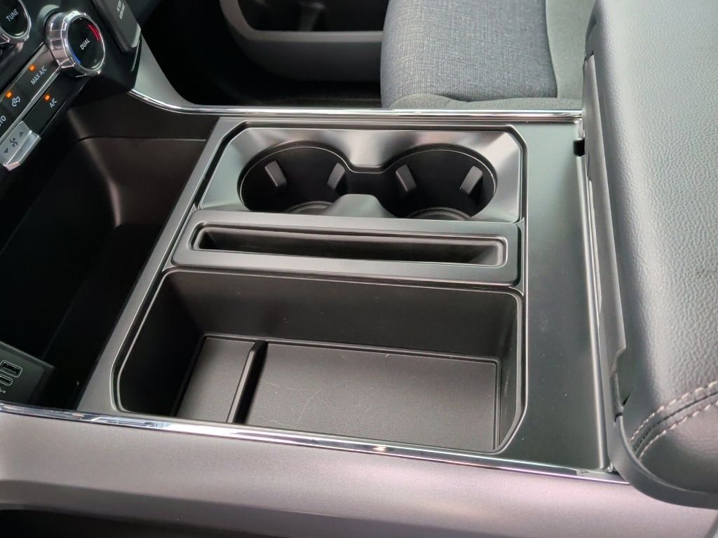 New 2026 Iconic Silver Metallic Ford XLT image 29