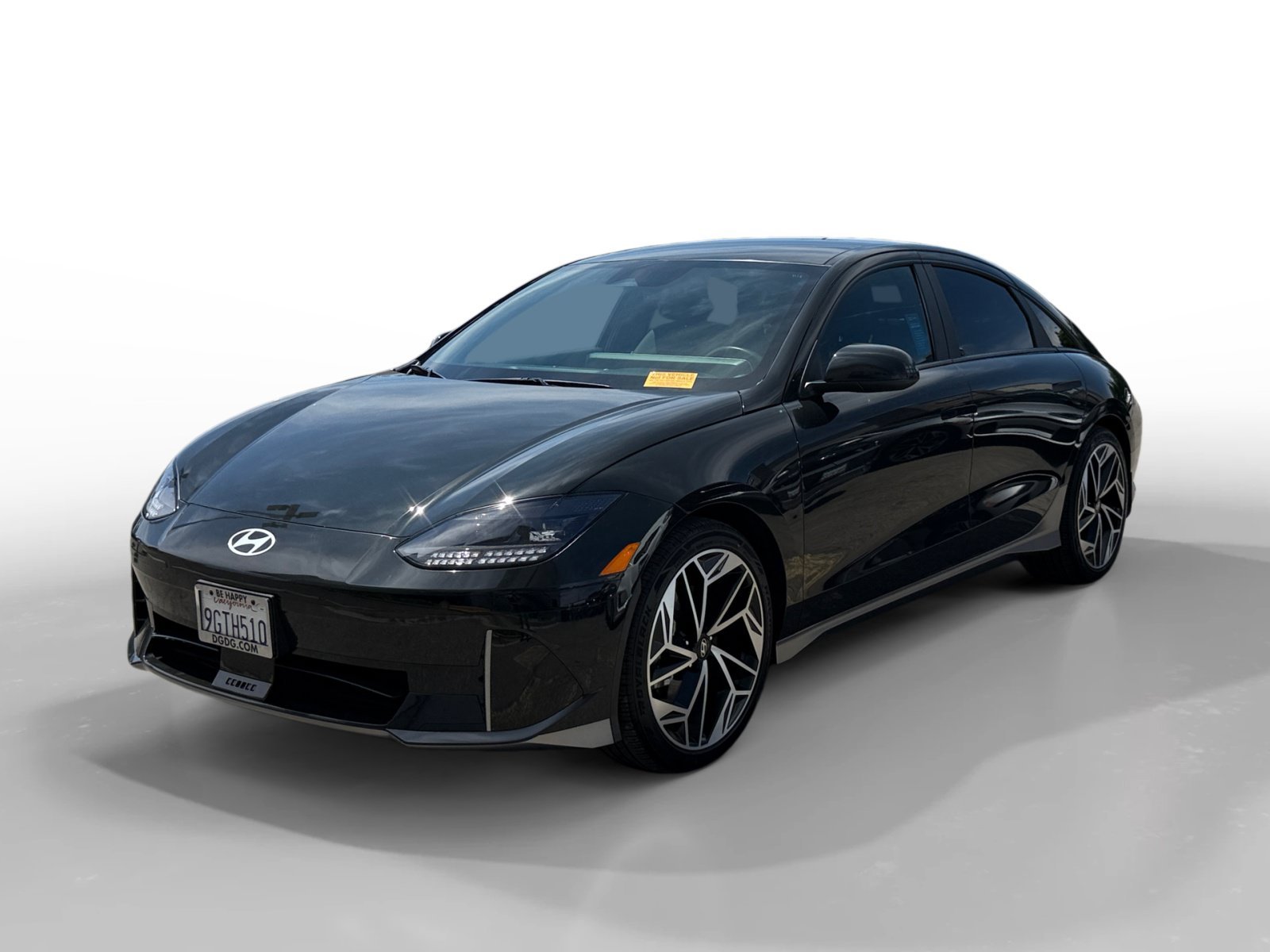 Certified Used 2023 Digital Green Hyundai SEL image 1