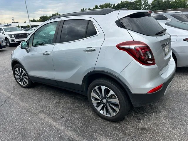 Used 2022 Silver Buick Preferred image 21
