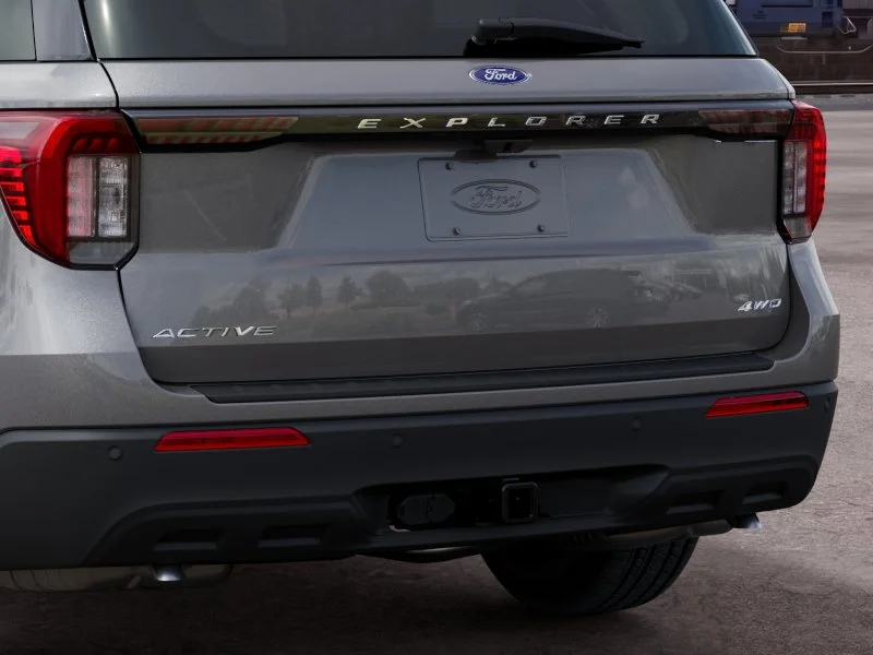 New 2027  Ford 4DR 4WD ACTIVE image 23