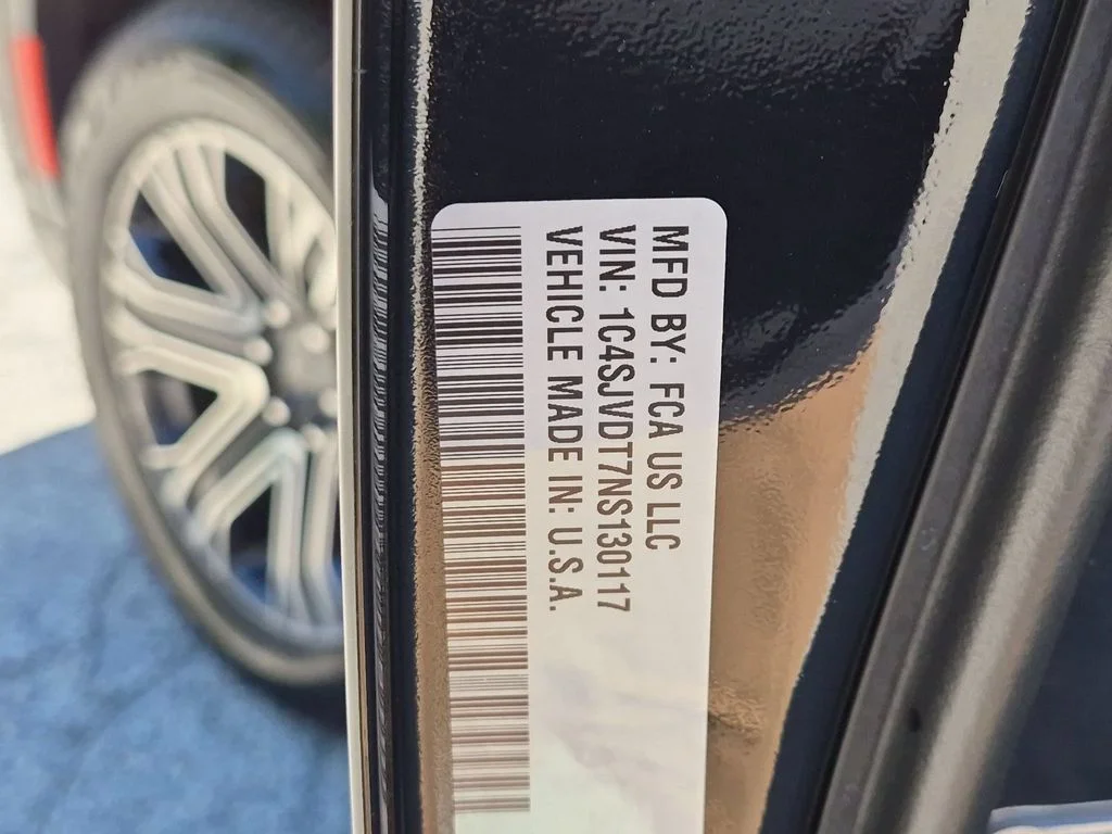 Used 2022 Black Jeep Series III image 35