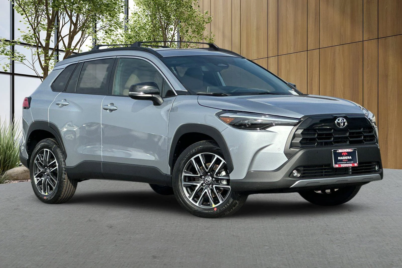 New 2026 Sonic Silver Toyota XLE image 2