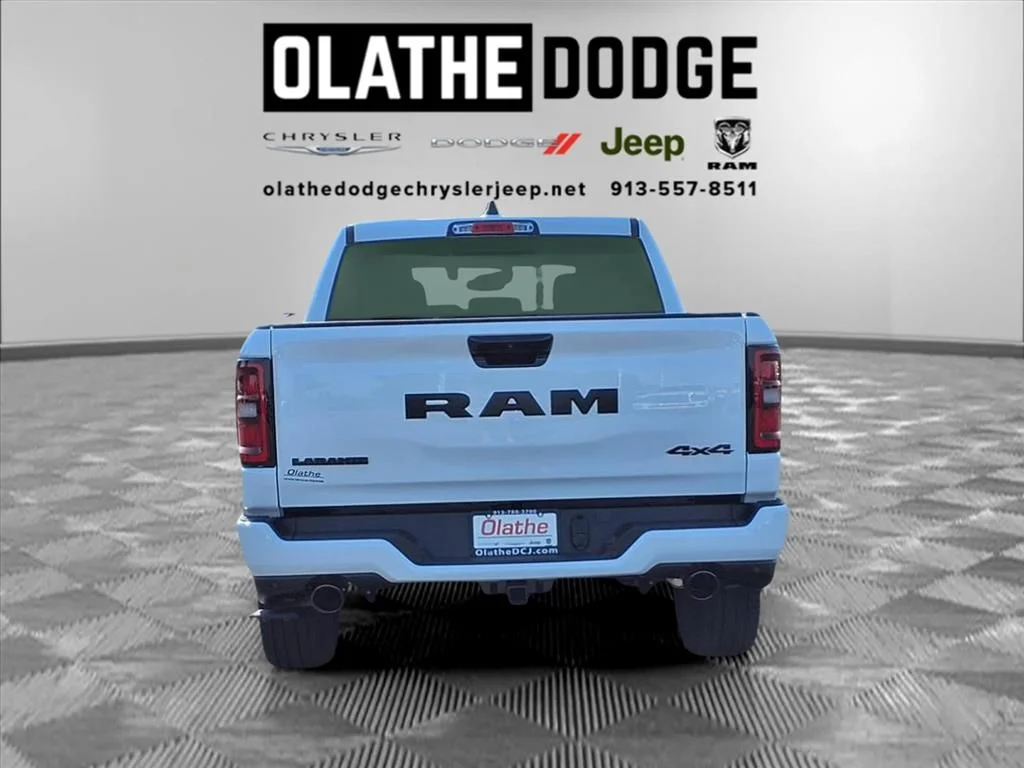 2026 RAM 1500 Laramie - Photo 24