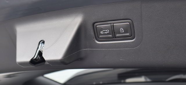 Used 2026 Gray Hyundai SE image 29