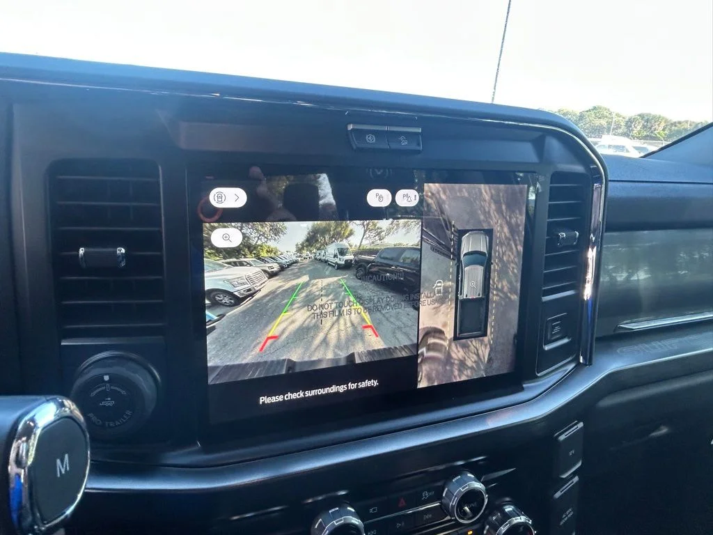 2025 Ford F-350 Super Duty Lariat - Photo 11