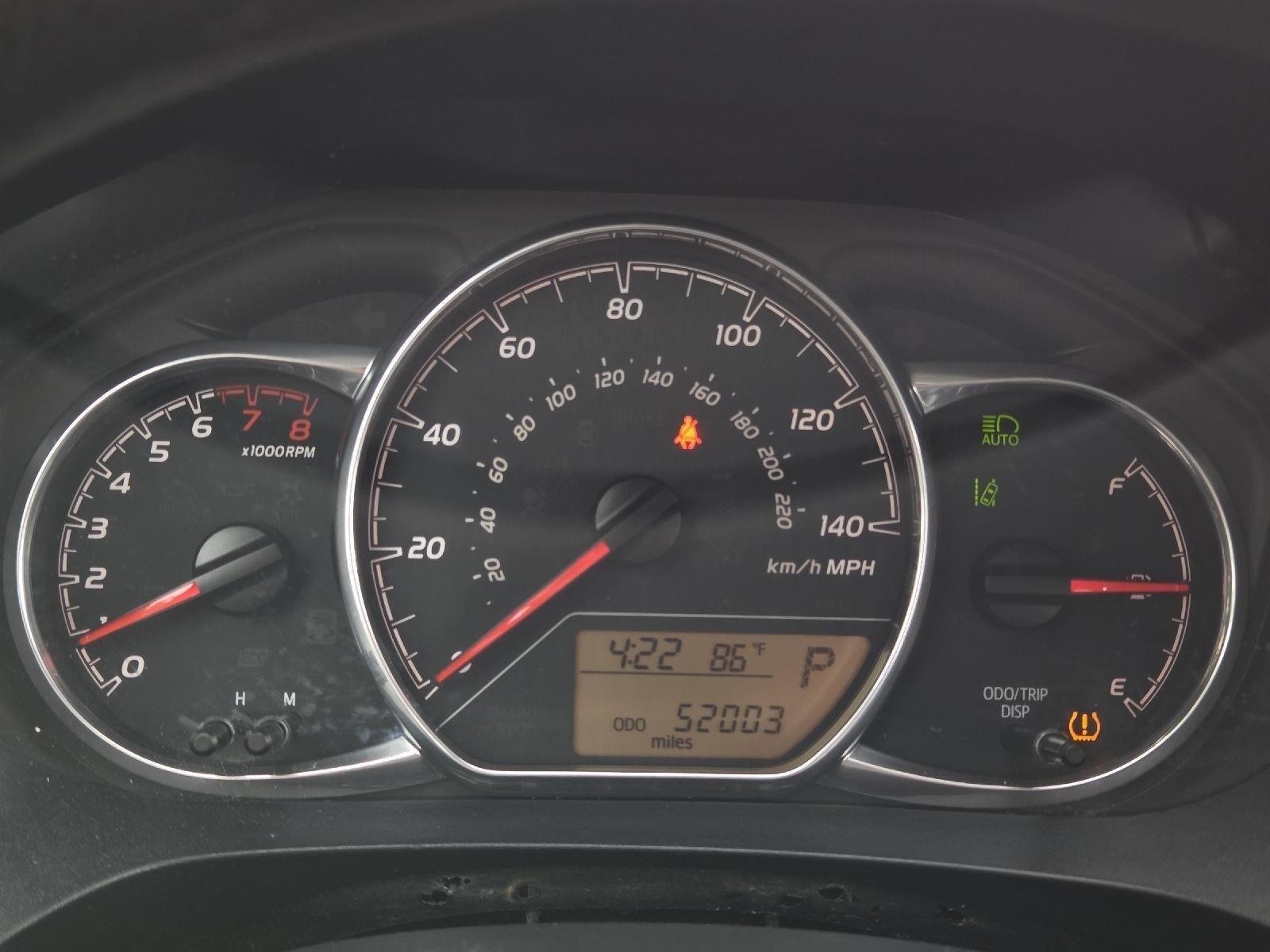 Used 2018 Ice Cap Toyota L image 26
