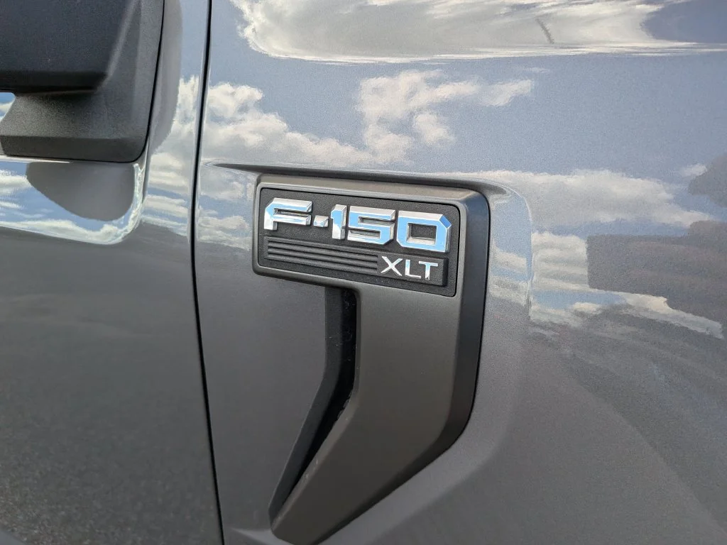 Used 2023 Carbonized Gray Metallic Ford XLT image 13