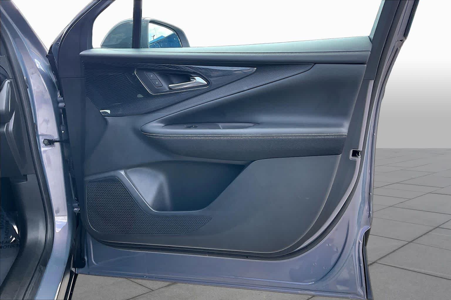 Used 2024 Galaxy Gray Metallic Chevrolet eAWD LT image 21