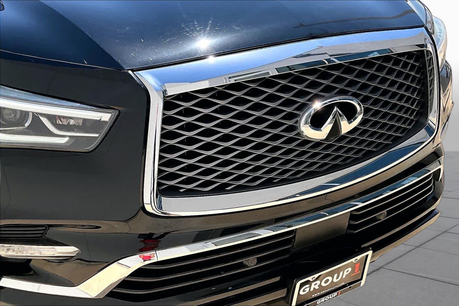 Used 2019 Black Obsidian INFINITI LUXE image 30