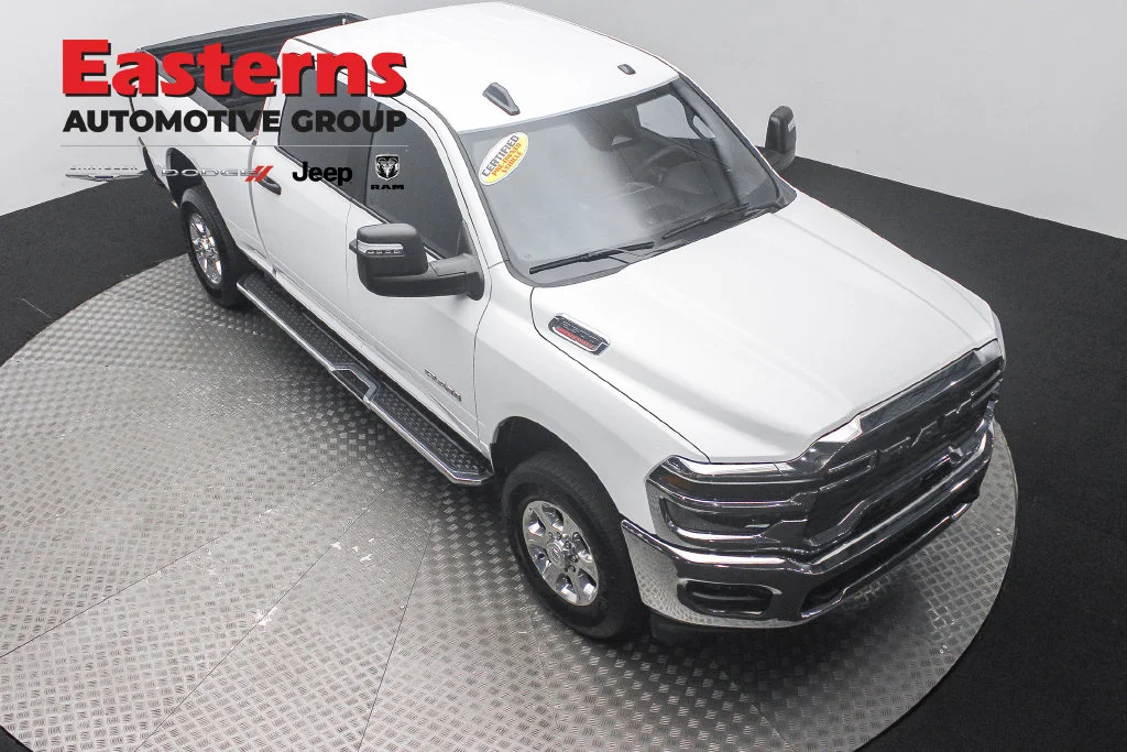 Used 2026 White Ram Big Horn image 5