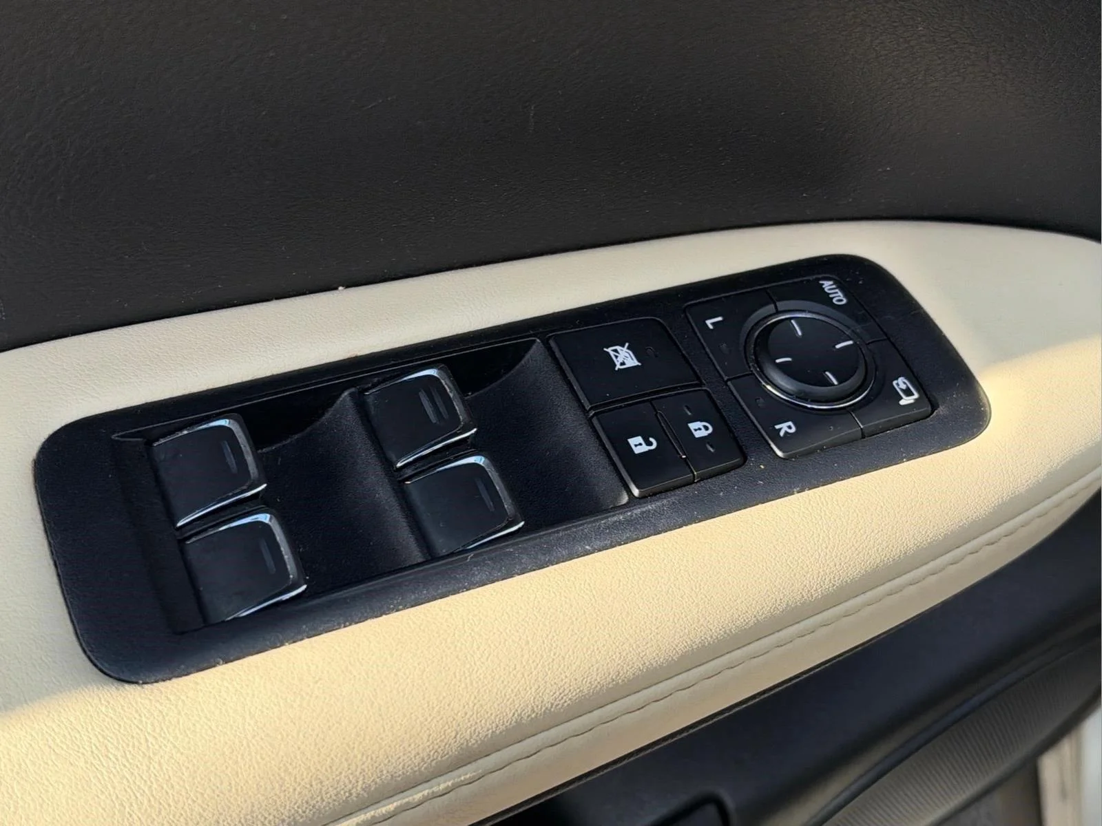 Used 2021 Moonbeam Beige Metallic Lexus RX 350 image 20