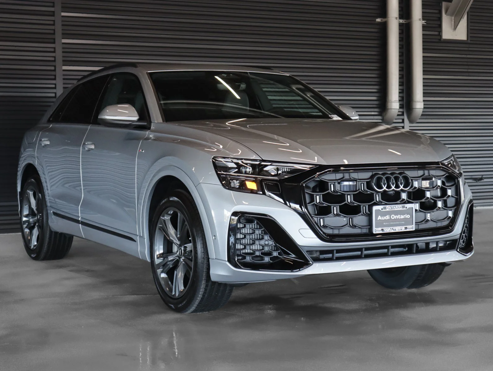 2027 Audi Q8 Premium - Photo 9