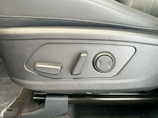 New 2026 Jungle Green Kia X-Line EX AWD image 16