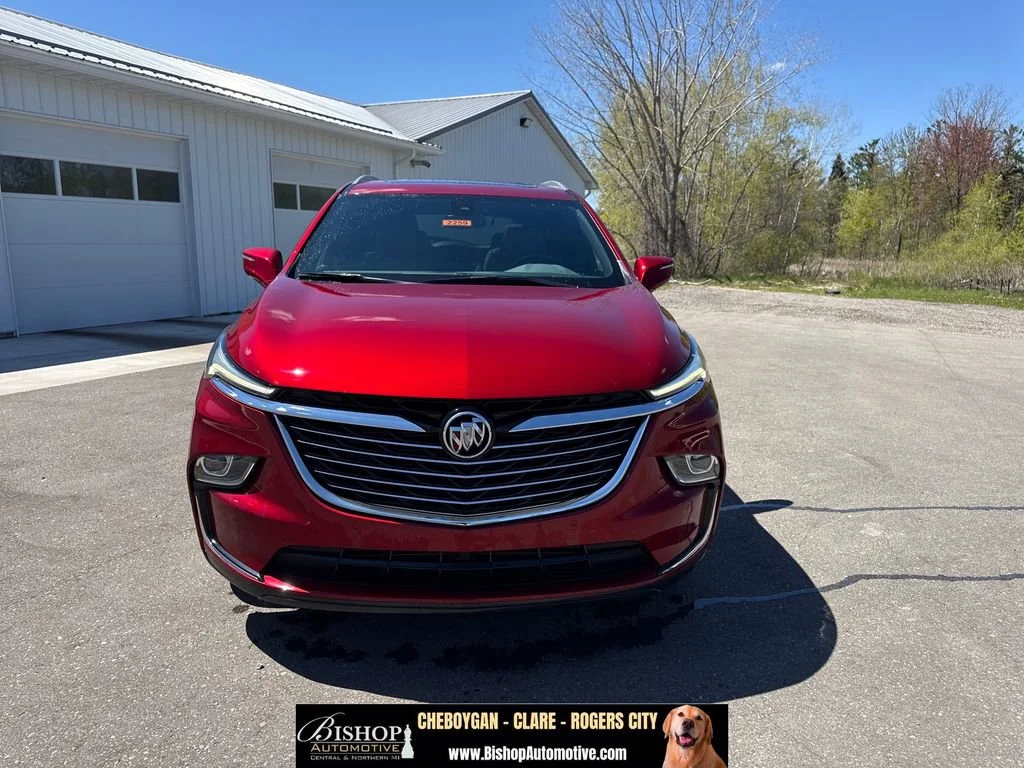 2023 Buick Enclave Essence image 18