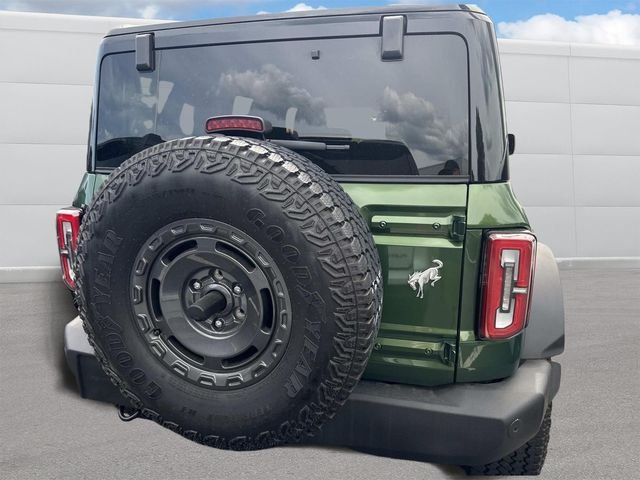Used 2025 Eruption Green Metallic Ford Outer Banks image 7