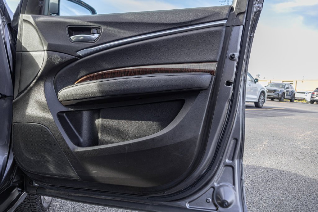 Used 2017  Acura 3.5L image 34