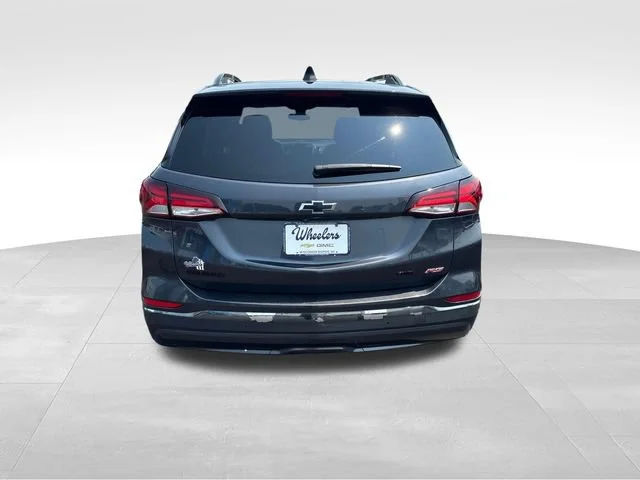 Used 2022 Iron Gray Metallic Chevrolet RS image 4